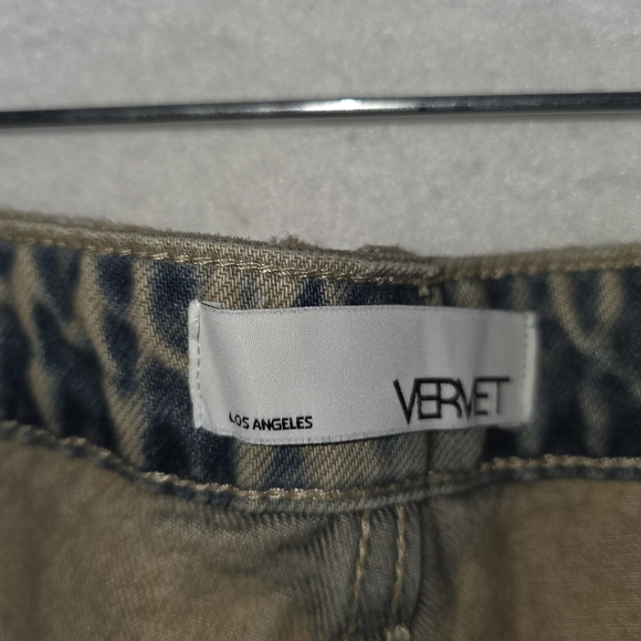 Vervet Distressed Straight Leg Jeans Tan Beige Wash Women’s Size 30 - Picture 4 of 11